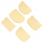 Mafter 4-piece Dough Scraper set + 1 Decorating Comb